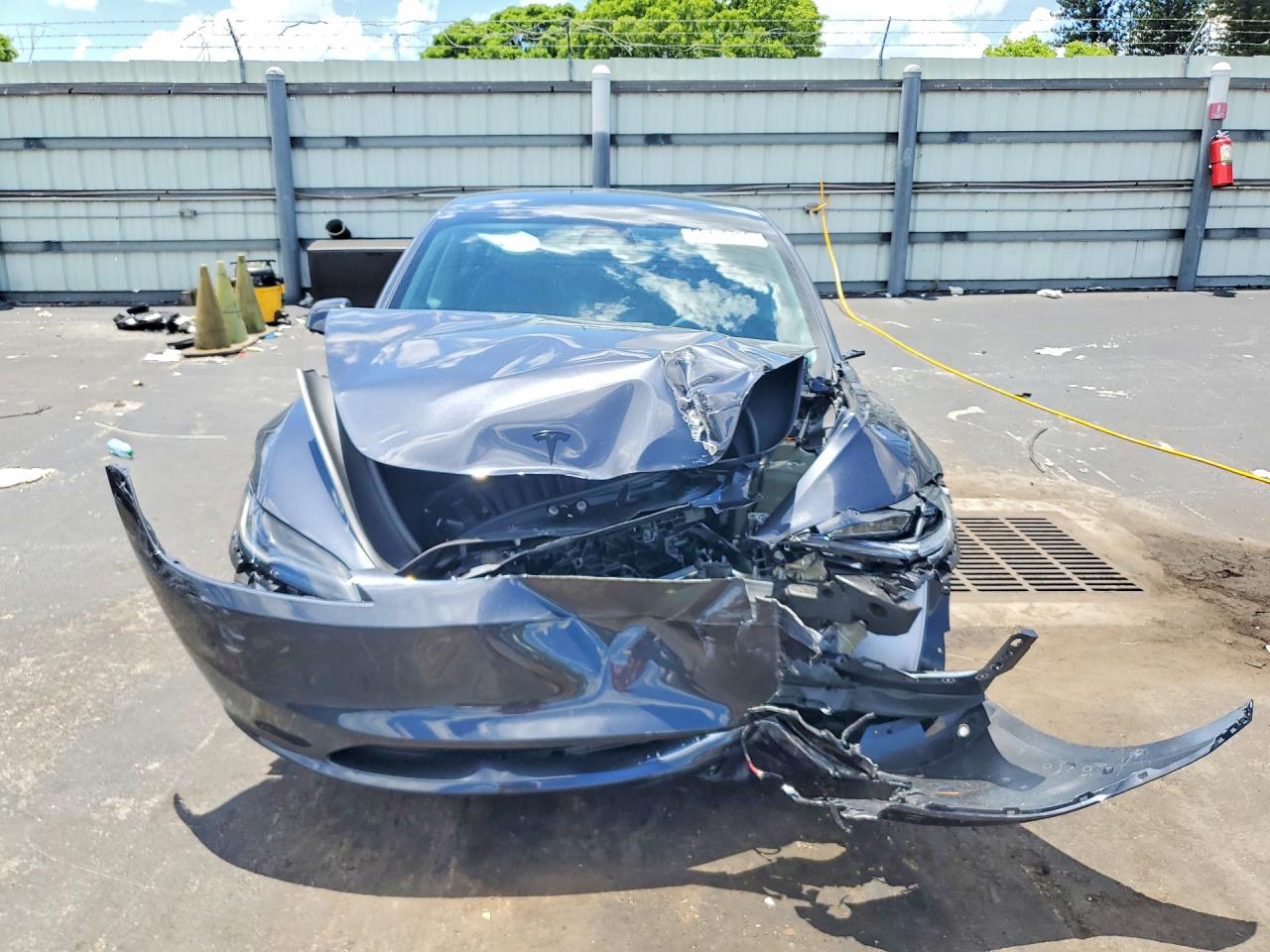 2026 TESLA MODEL 3