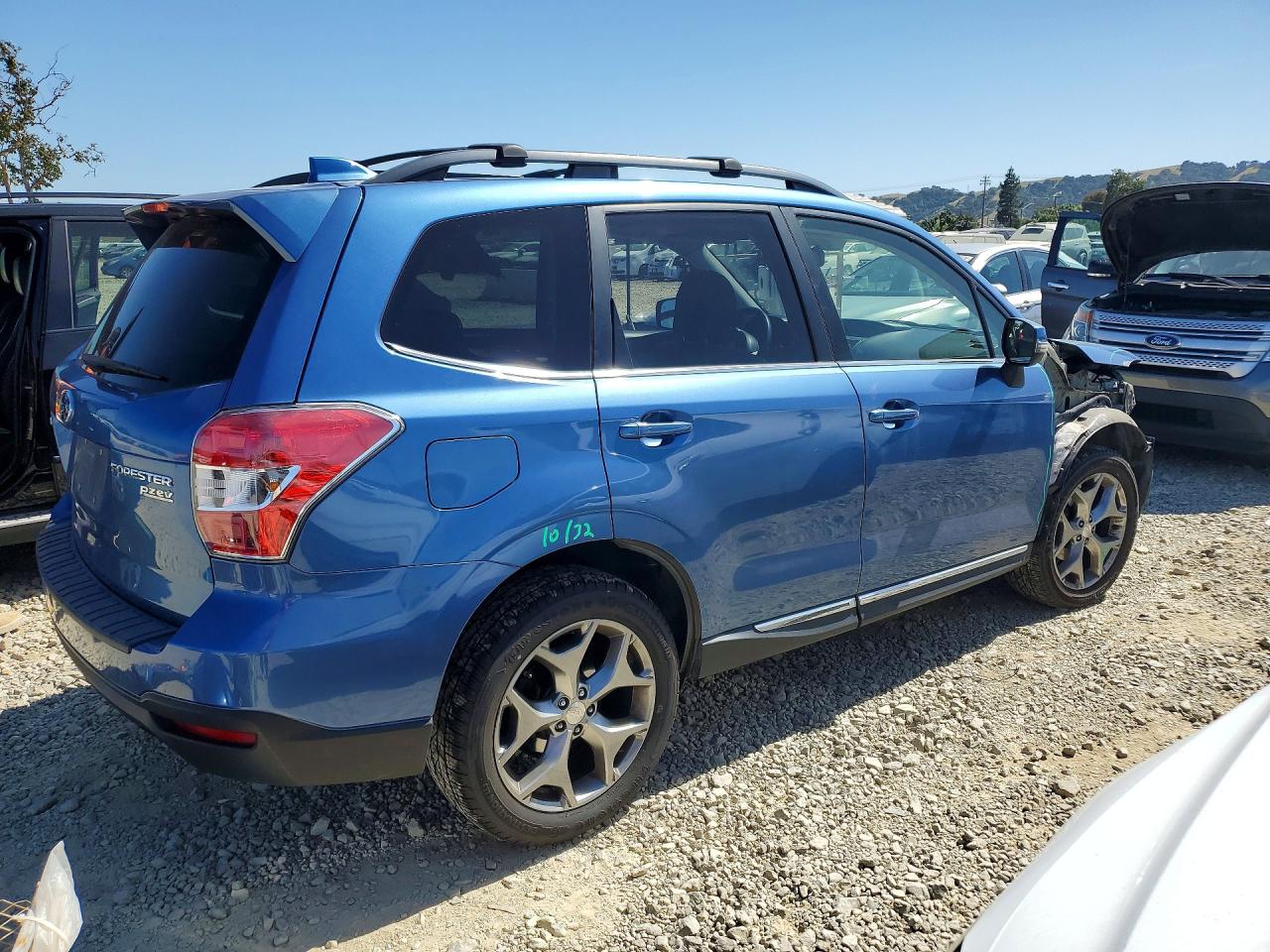 2016 SUBARU FORESTER