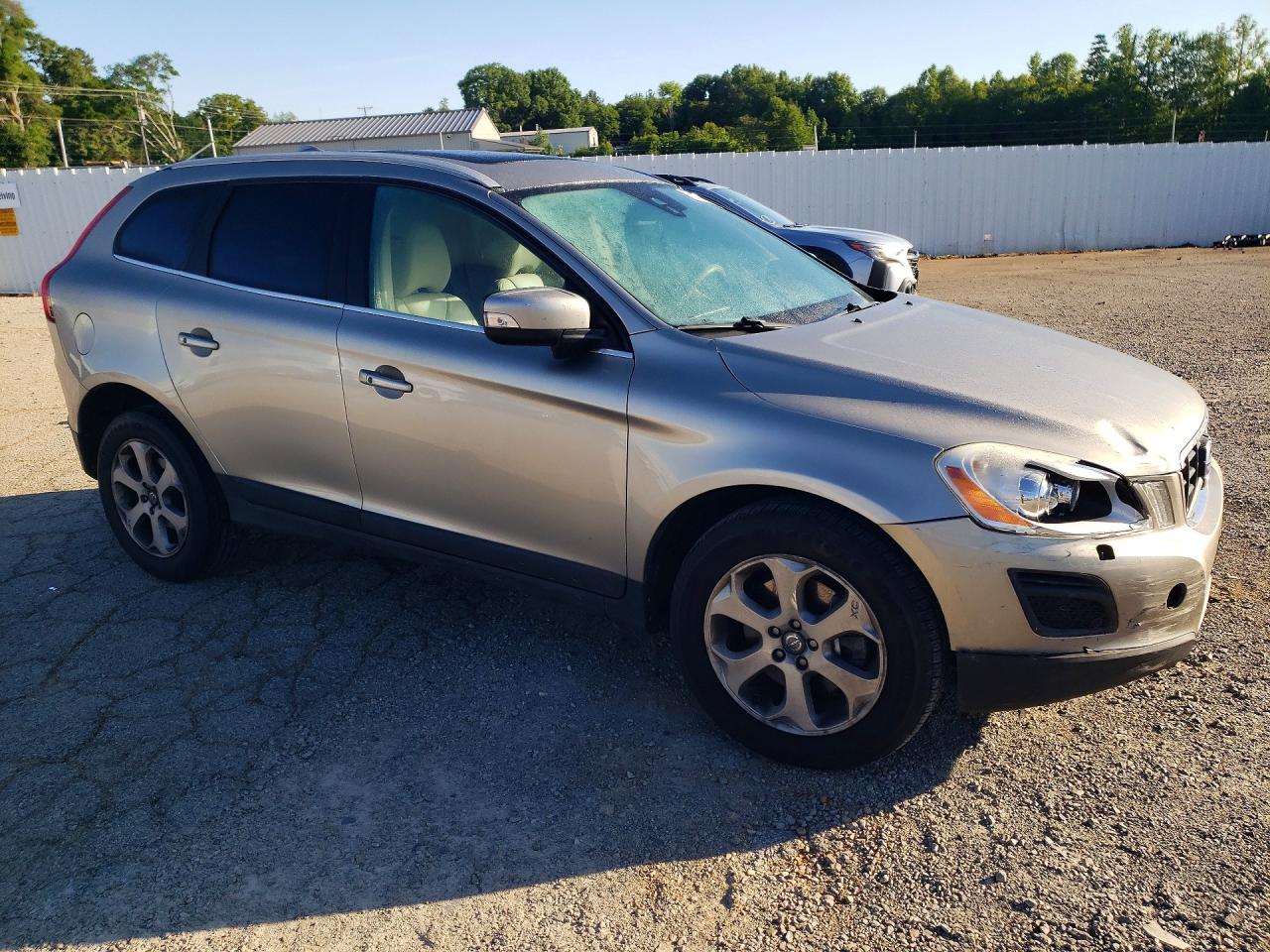 2013 VOLVO XC60
