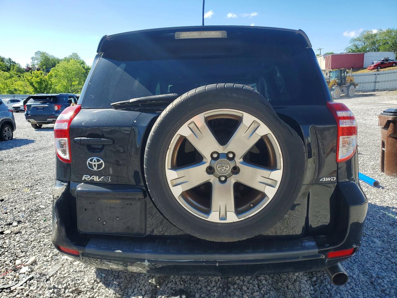 2011 TOYOTA RAV4