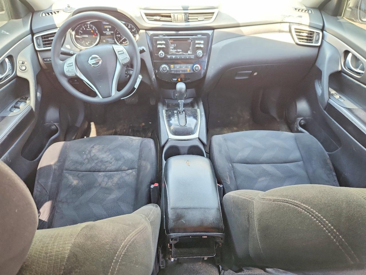 2016 NISSAN ROGUE