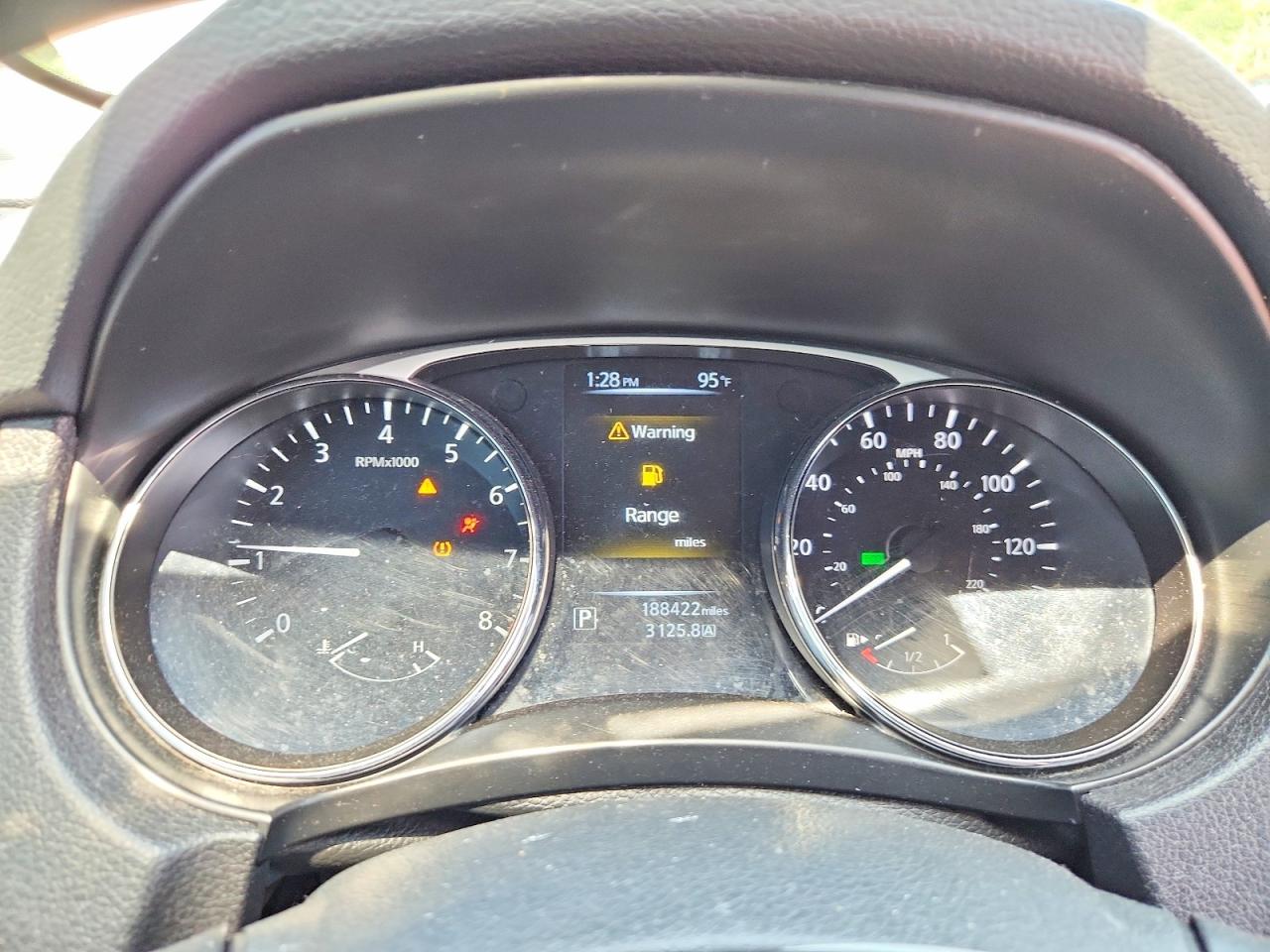 2016 NISSAN ROGUE