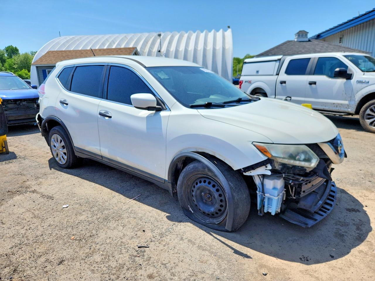 2016 NISSAN ROGUE