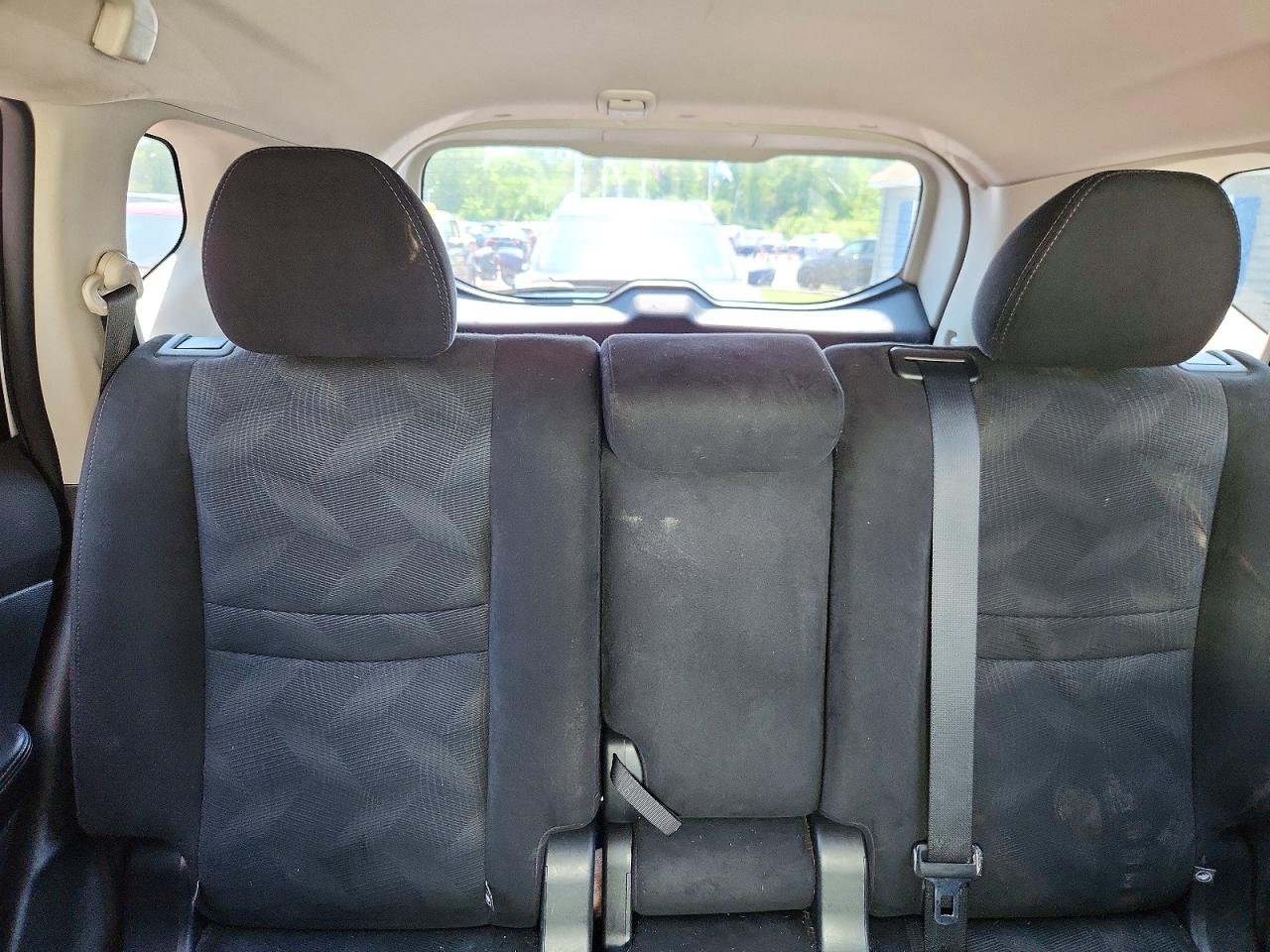 2016 NISSAN ROGUE