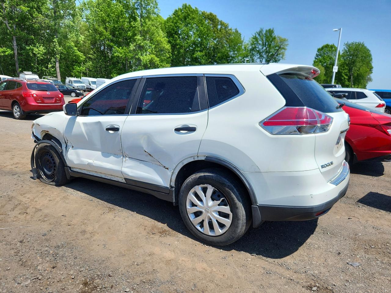 2016 NISSAN ROGUE