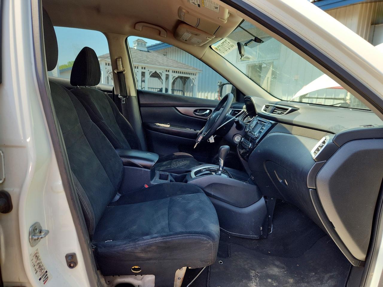 2016 NISSAN ROGUE
