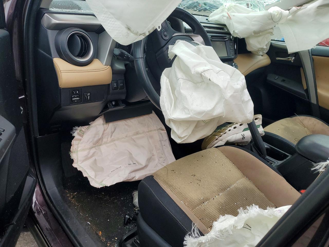 2016 TOYOTA RAV4