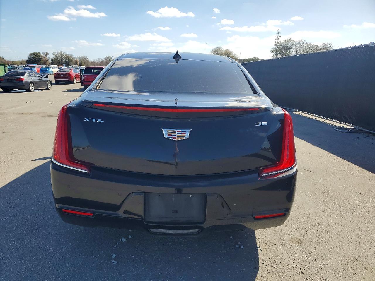 2019 CADILLAC XTS