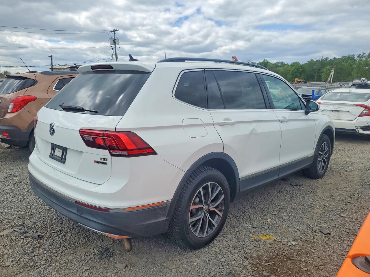 2018 VOLKSWAGEN TIGUAN