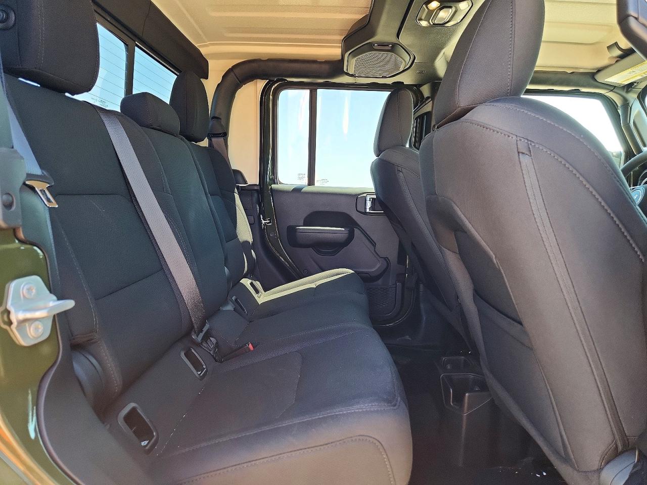 2023 JEEP GLADIATOR