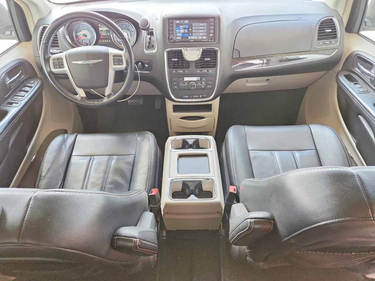 2014 CHRYSLER MINIVAN