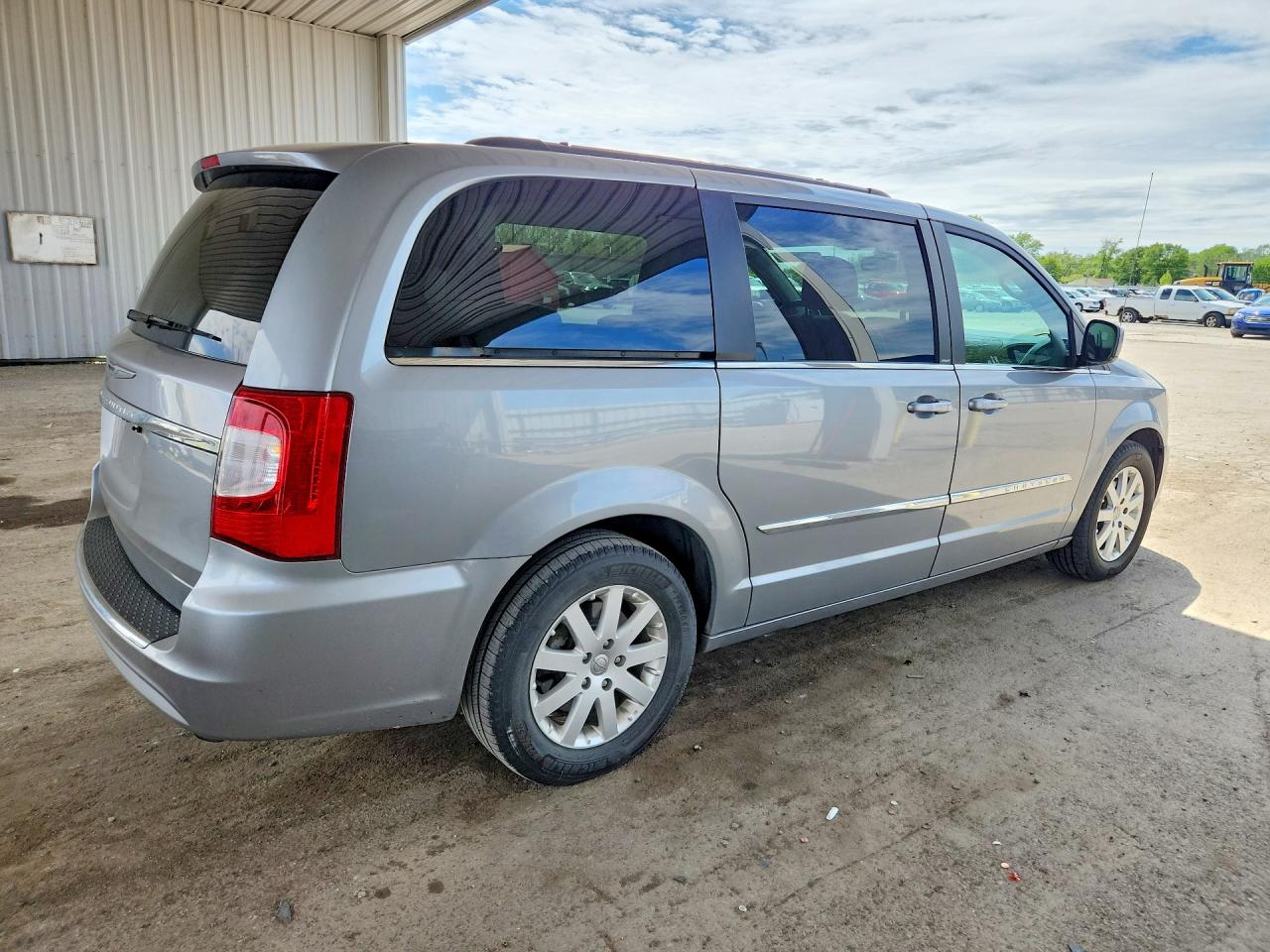 2014 CHRYSLER MINIVAN