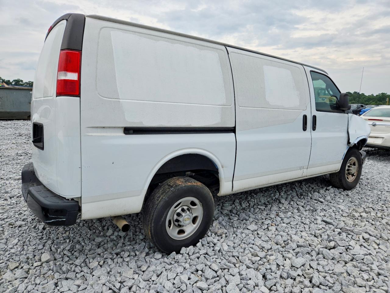 2022 CHEVROLET EXPRESS