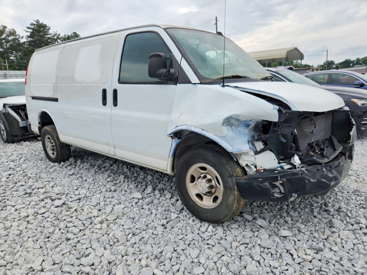 2022 CHEVROLET EXPRESS
