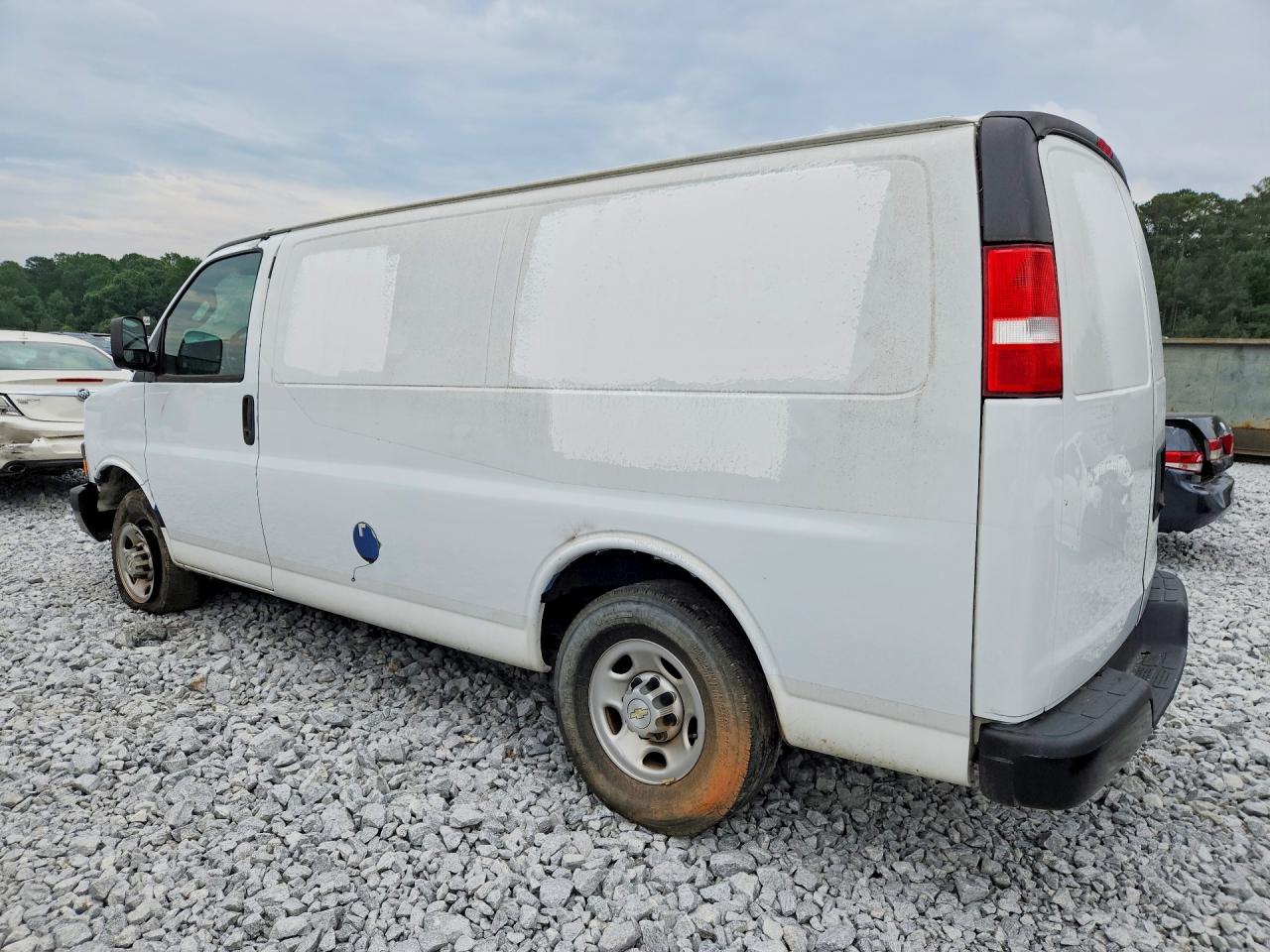 2022 CHEVROLET EXPRESS