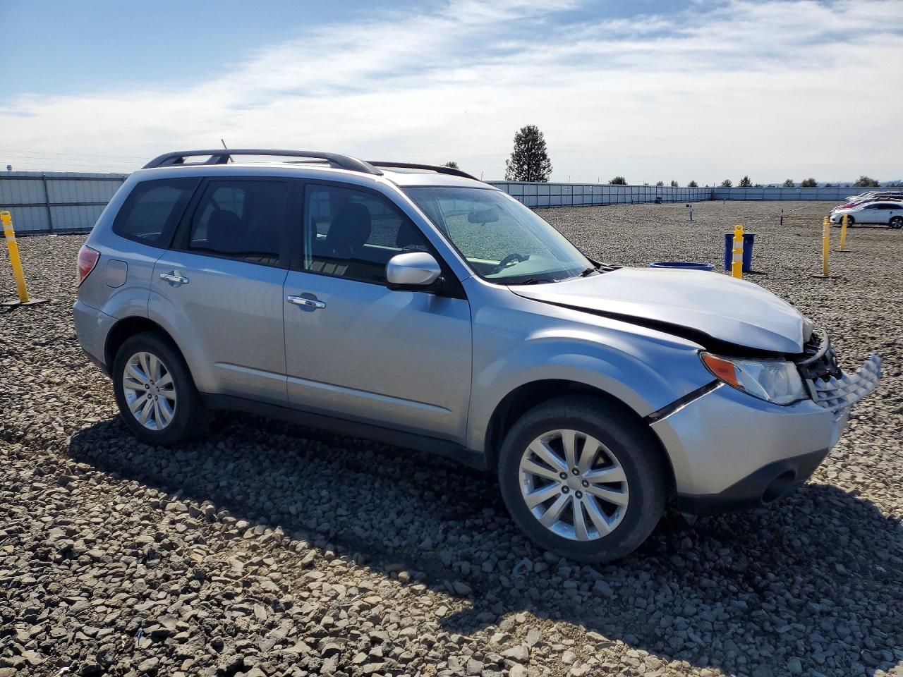 2013 SUBARU FORESTER
