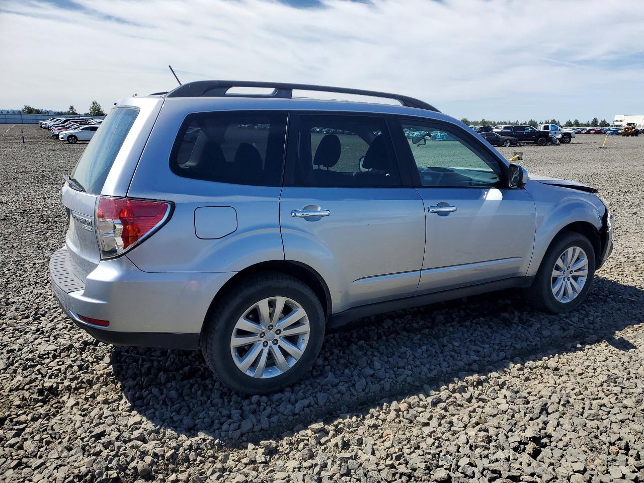 2013 SUBARU FORESTER