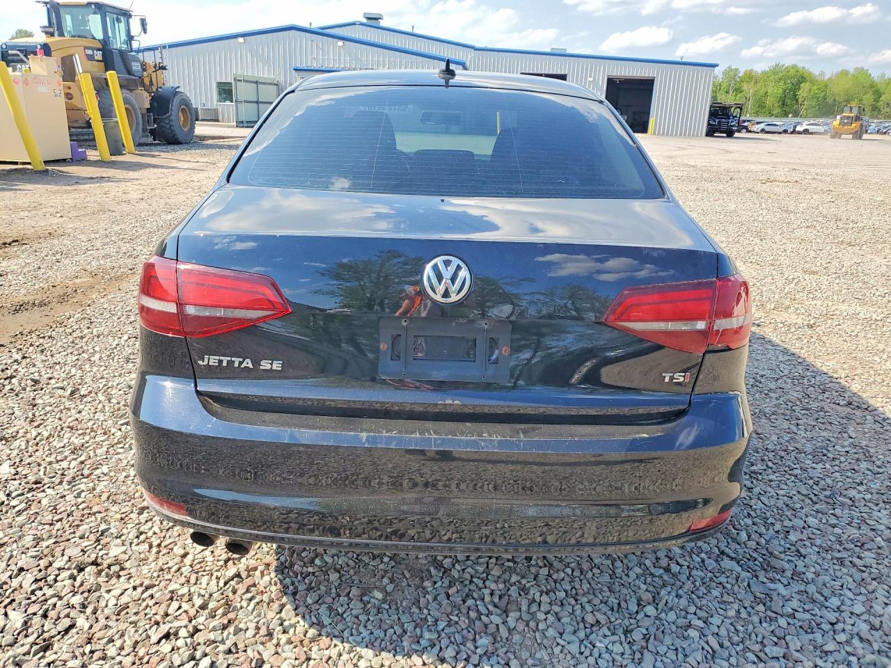 2016 VOLKSWAGEN JETTA