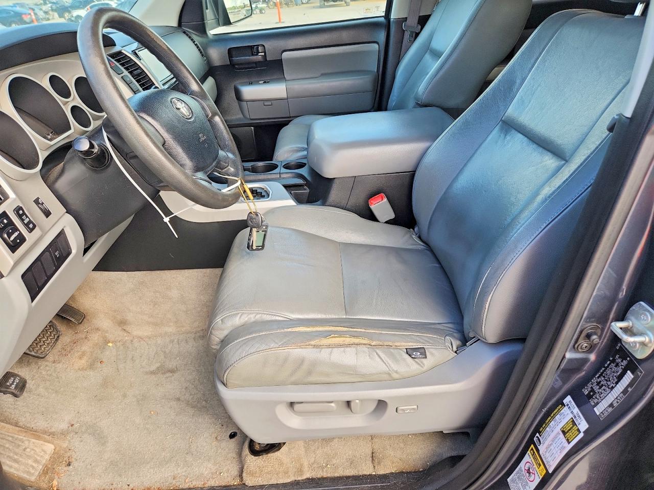 2008 TOYOTA SEQUOIA