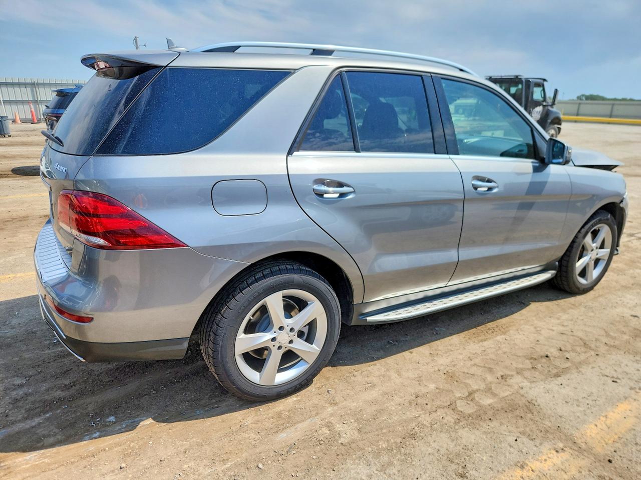 2016 MERCEDES-BENZ GLE-CLASS
