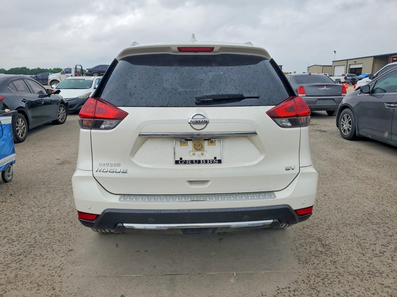 2019 NISSAN ROGUE