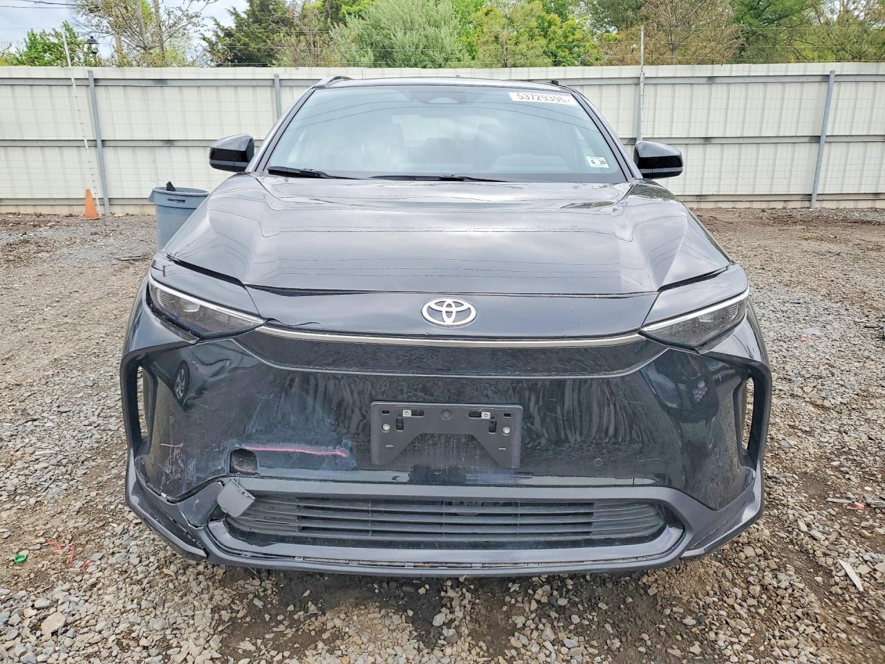 2025 TOYOTA BZ4X XLE