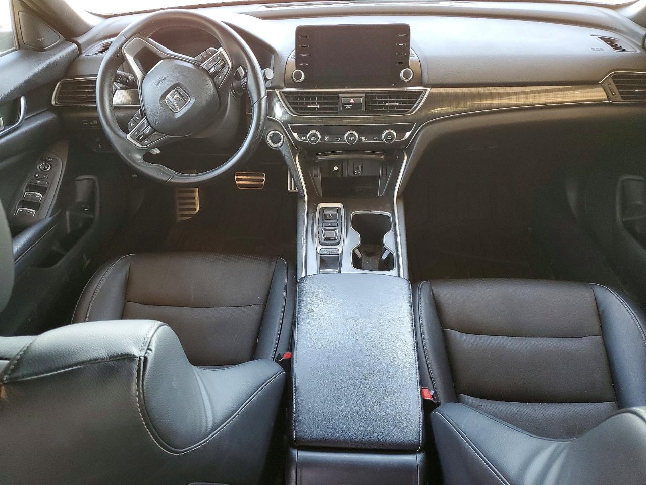 2018 HONDA ACCORD