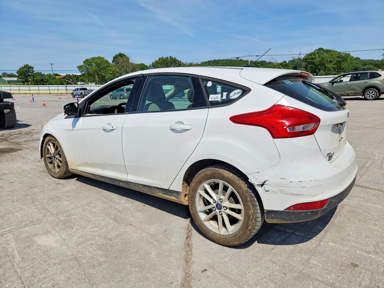 2016 FORD FOCUS
