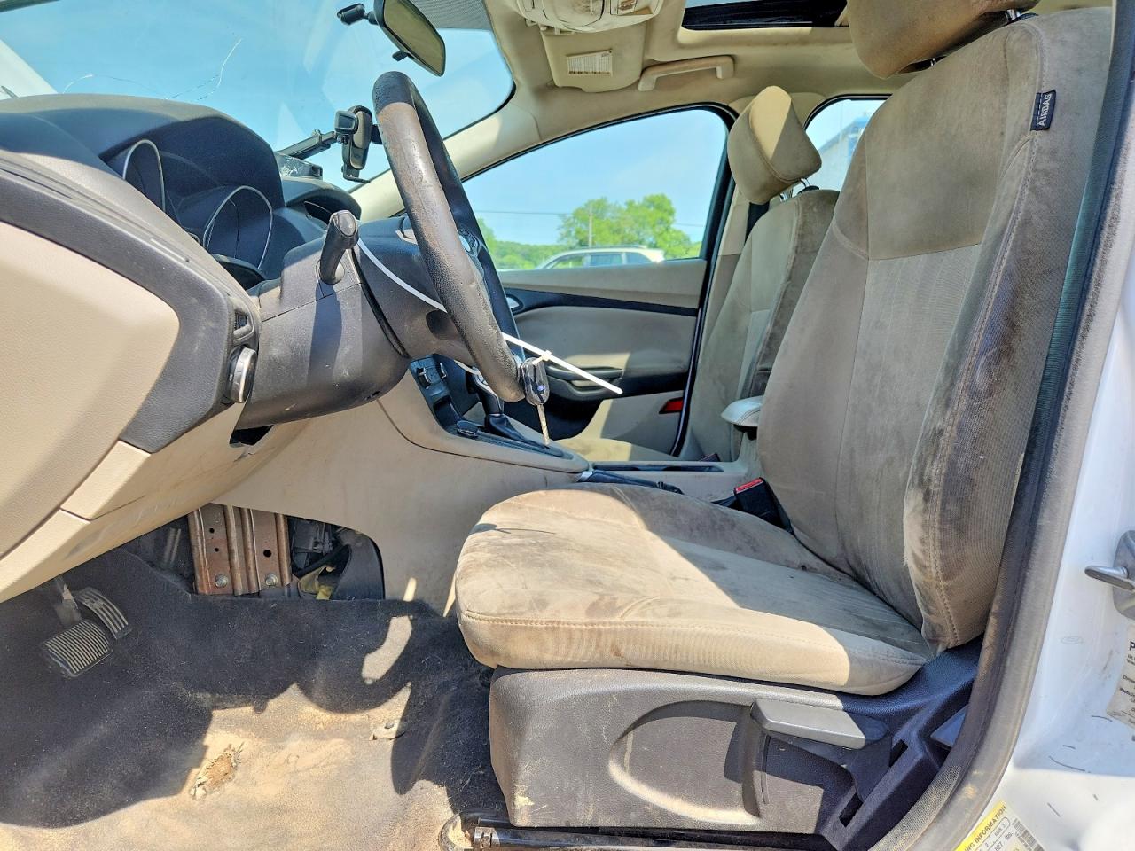 2016 FORD FOCUS