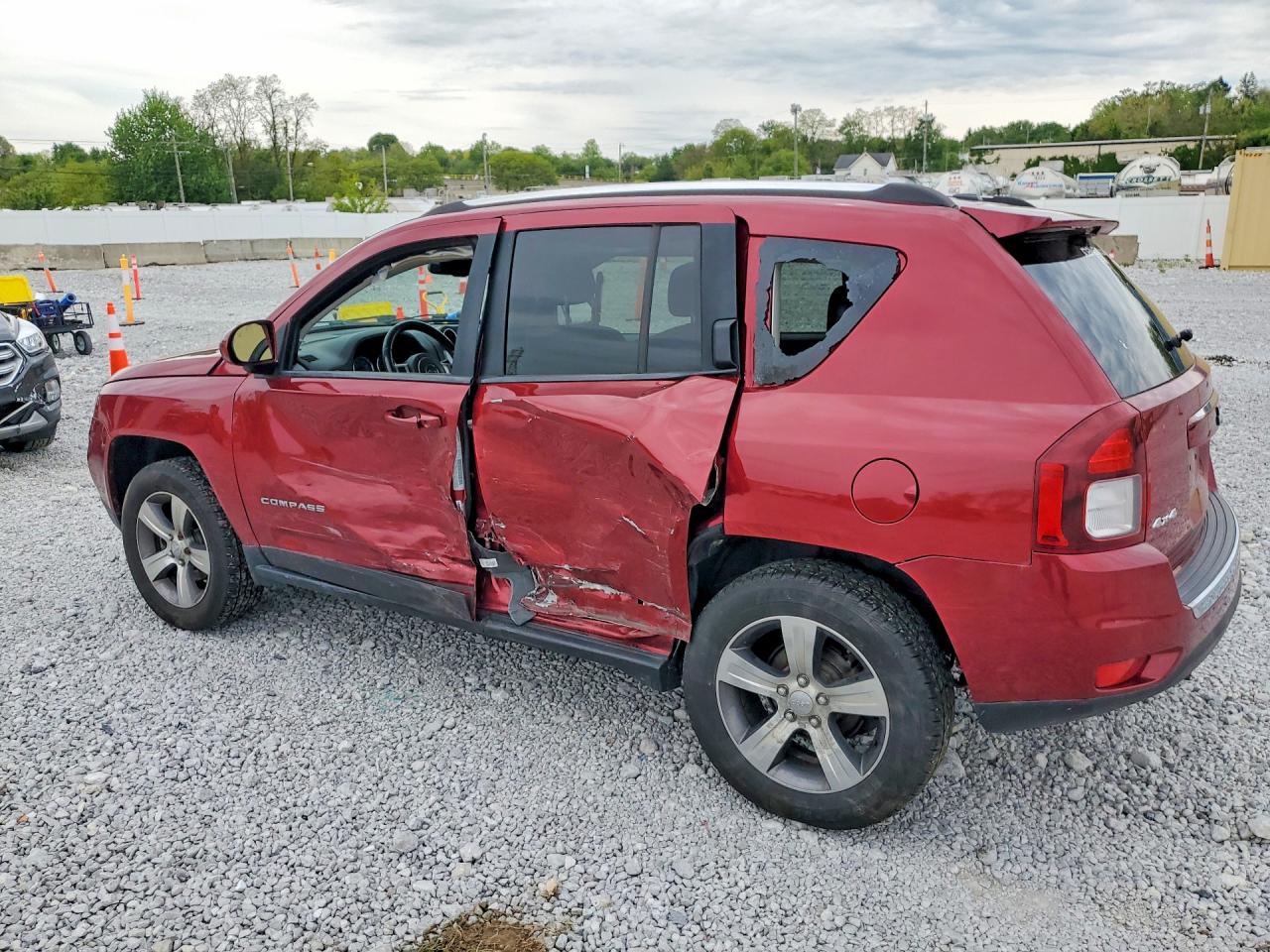 2017 JEEP COMPASS