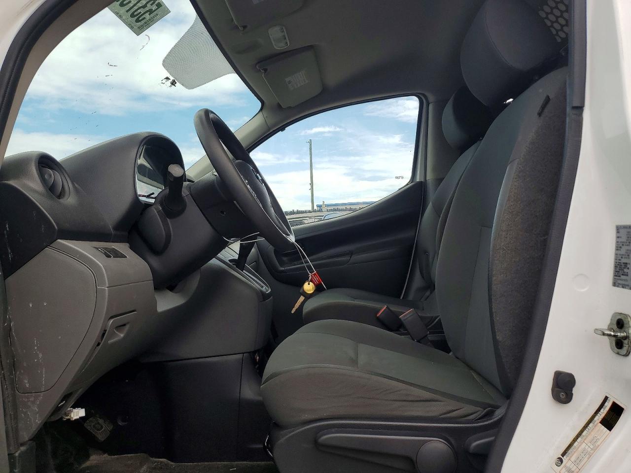 2019 NISSAN NV