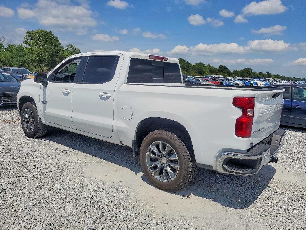 2026 CHEVROLET SILVERADO