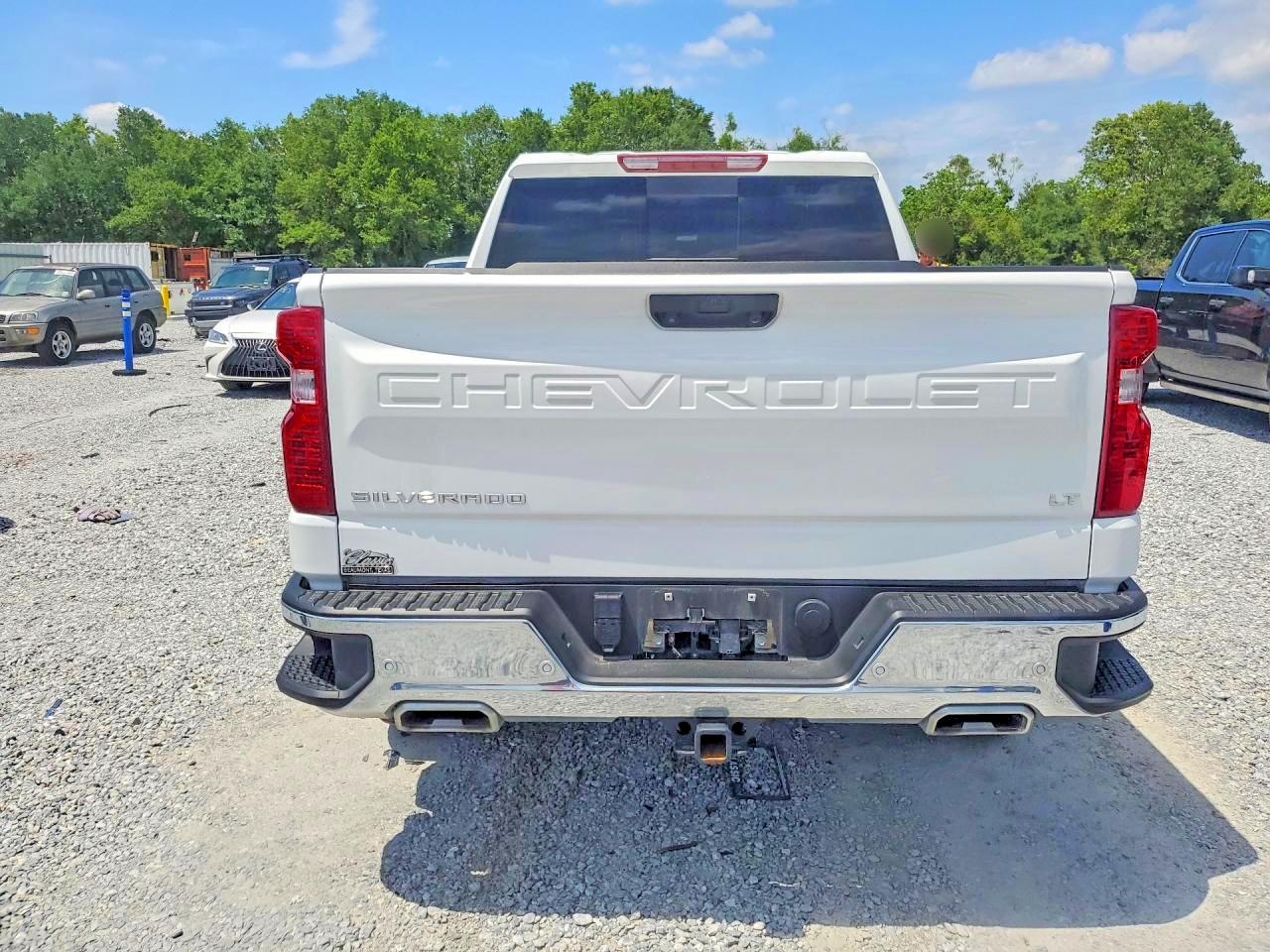 2026 CHEVROLET SILVERADO