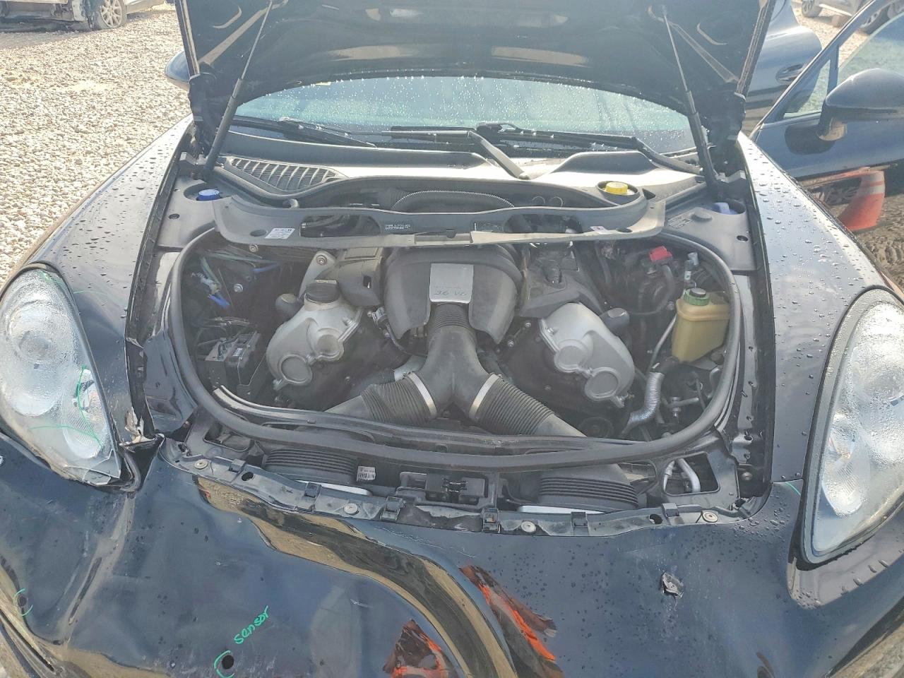 2011 PORSCHE PANAMERA