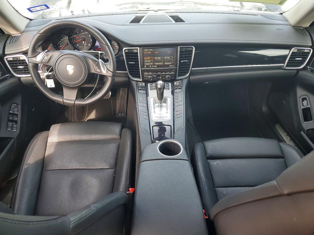 2011 PORSCHE PANAMERA