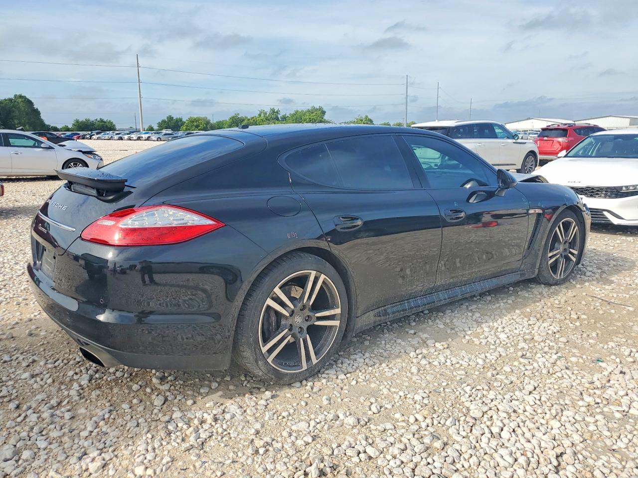 2011 PORSCHE PANAMERA