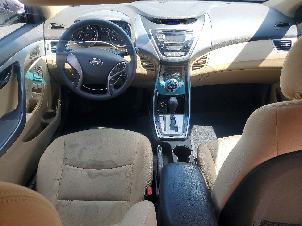 2013 HYUNDAI ELANTRA