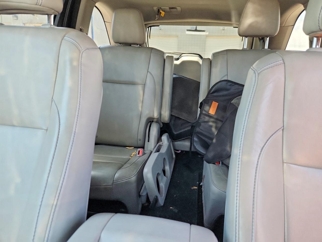2016 TOYOTA HIGHLANDER