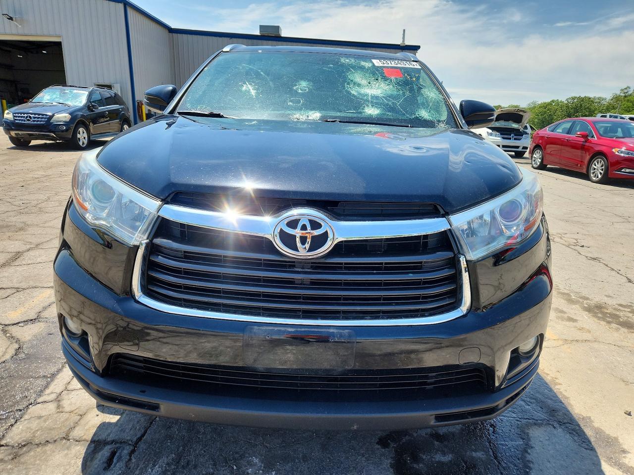 2016 TOYOTA HIGHLANDER