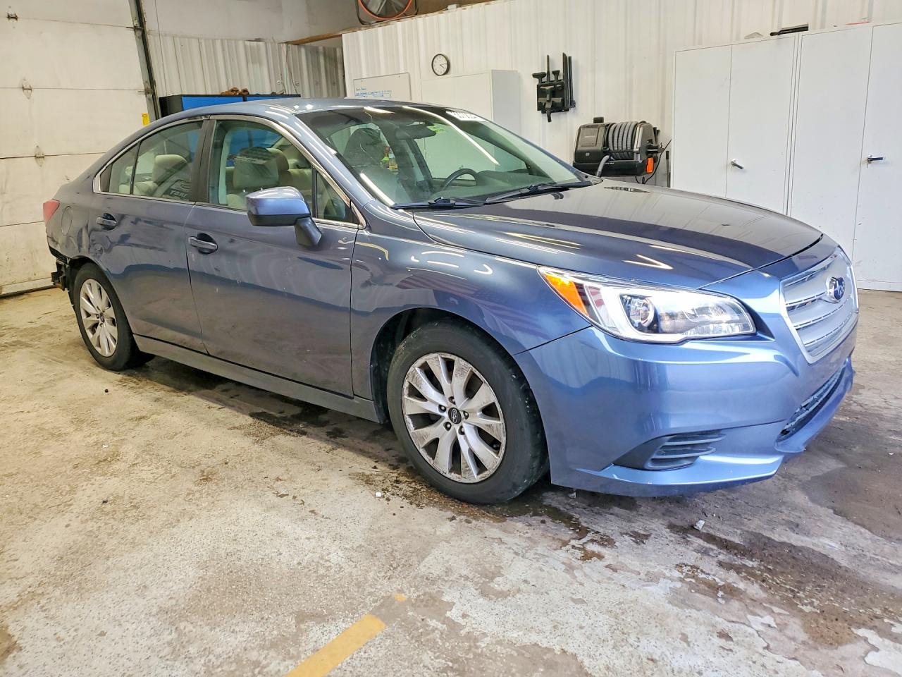 2017 SUBARU LEGACY
