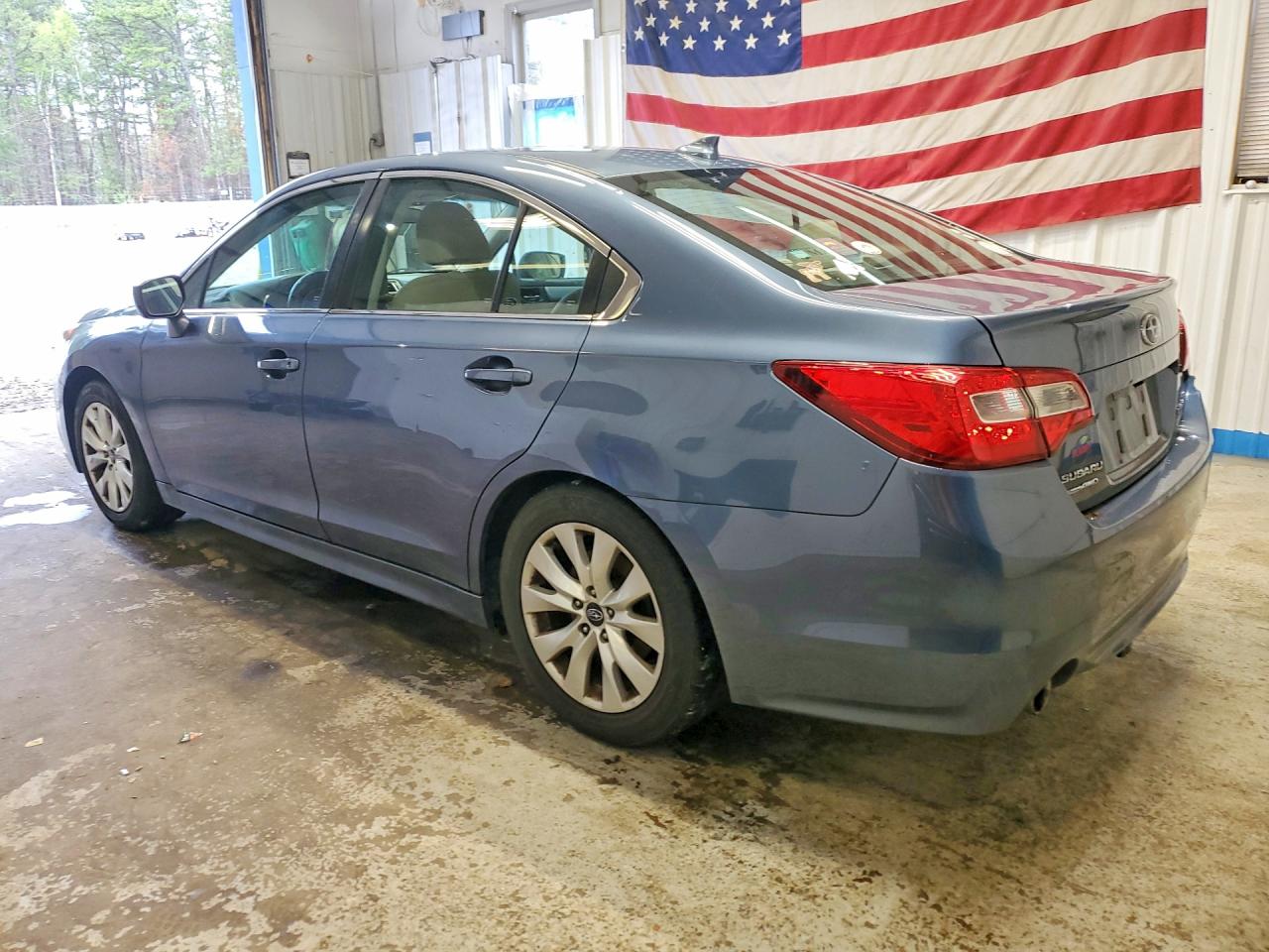2017 SUBARU LEGACY