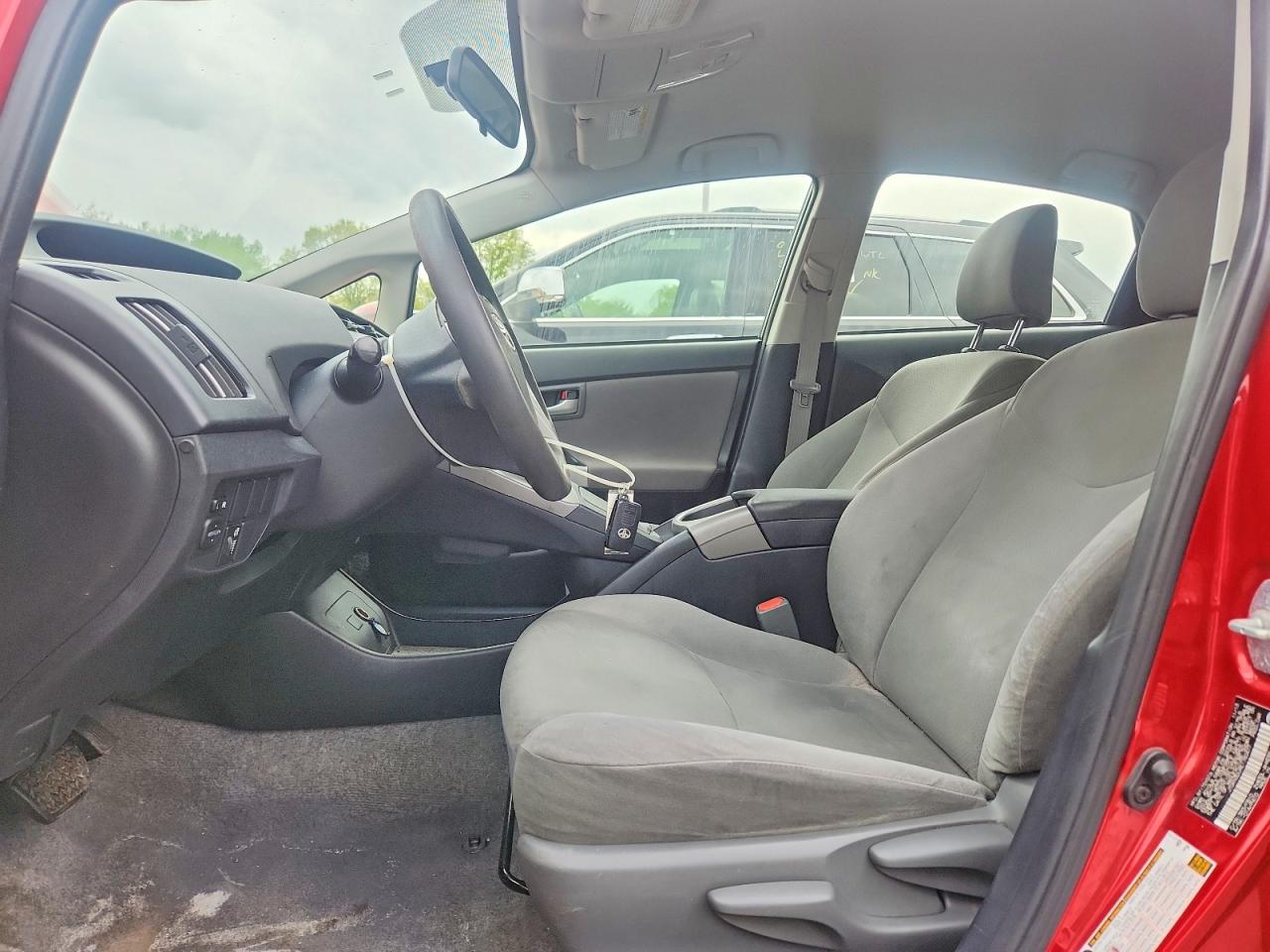 2014 TOYOTA PRIUS