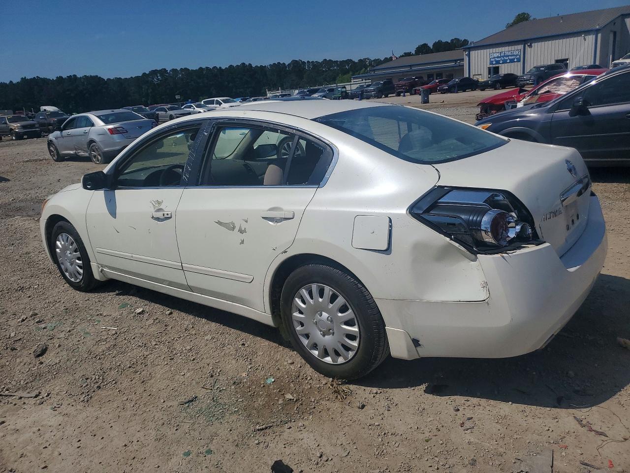 2011 NISSAN ALTIMA