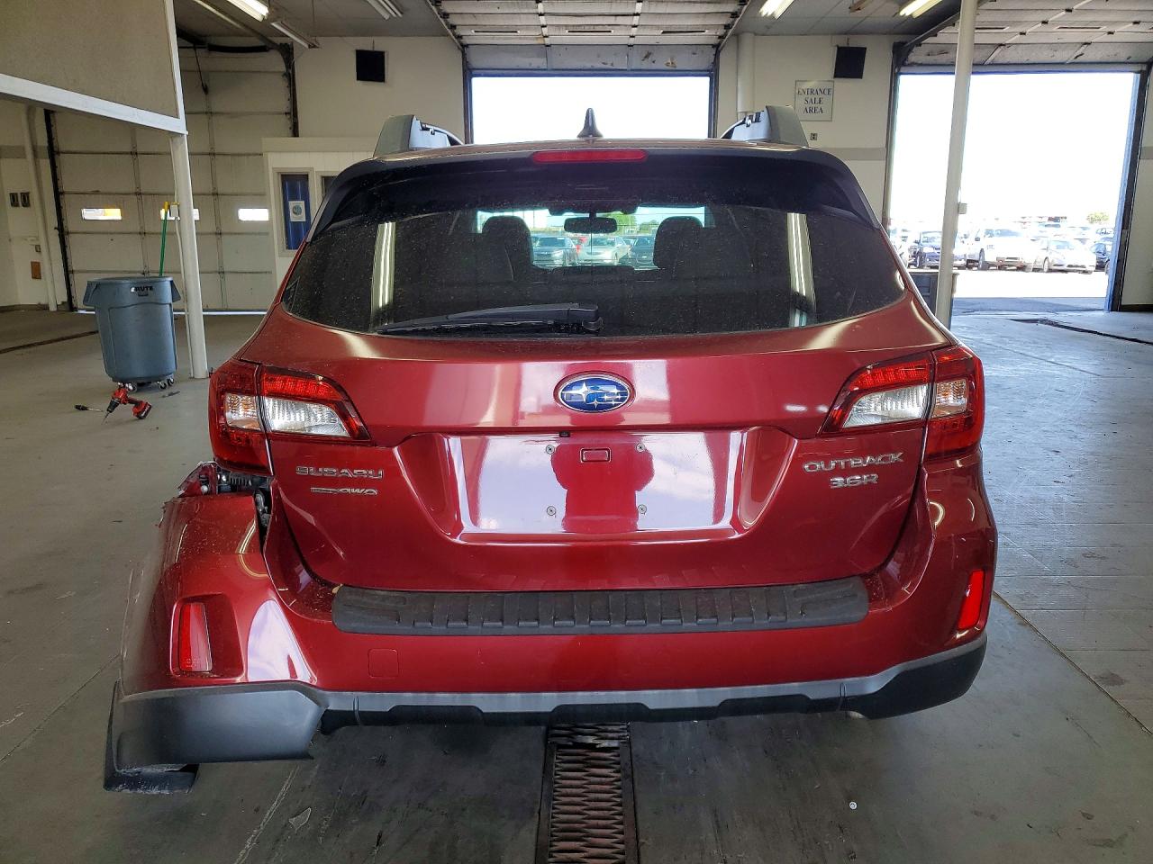 2016 SUBARU OUTBACK