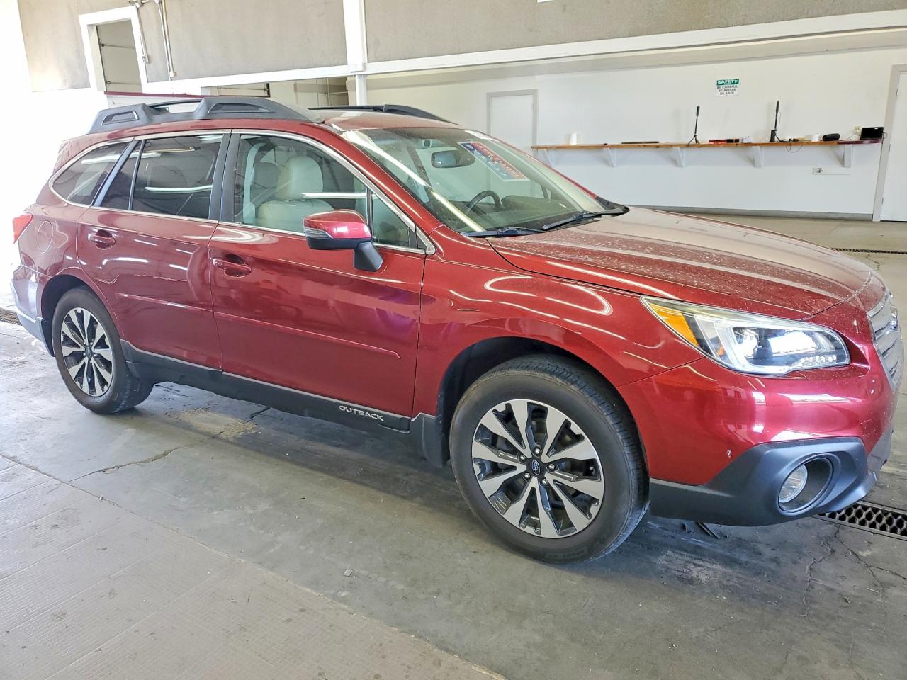 2016 SUBARU OUTBACK