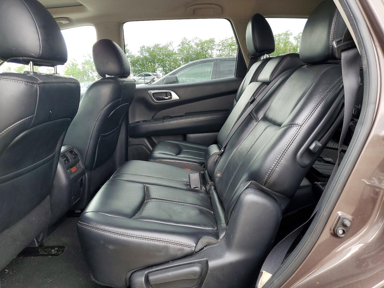 2015 NISSAN PATHFINDER
