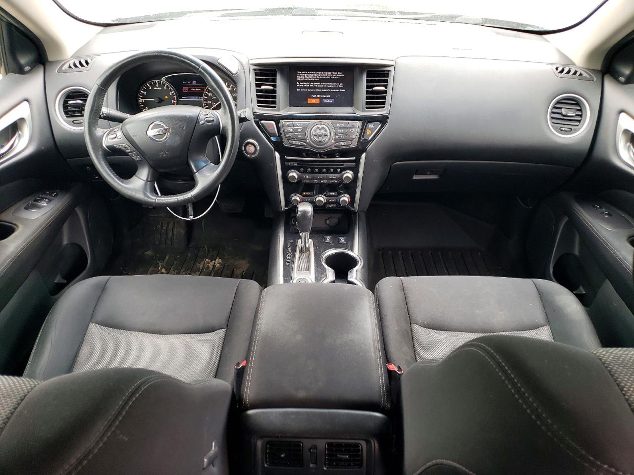 2017 NISSAN PATHFINDER