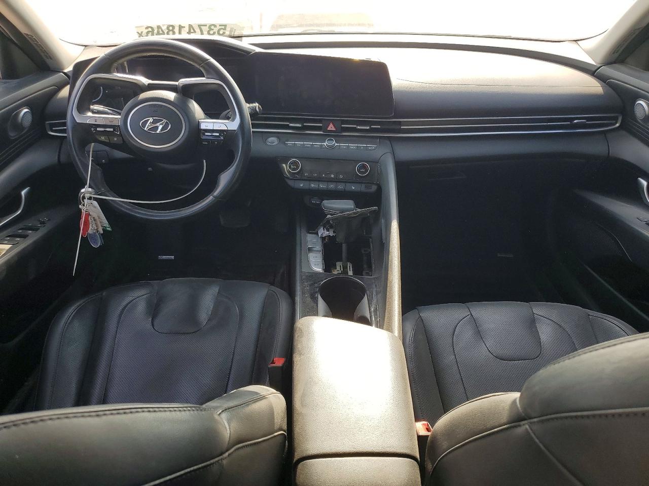 2022 HYUNDAI ELANTRA