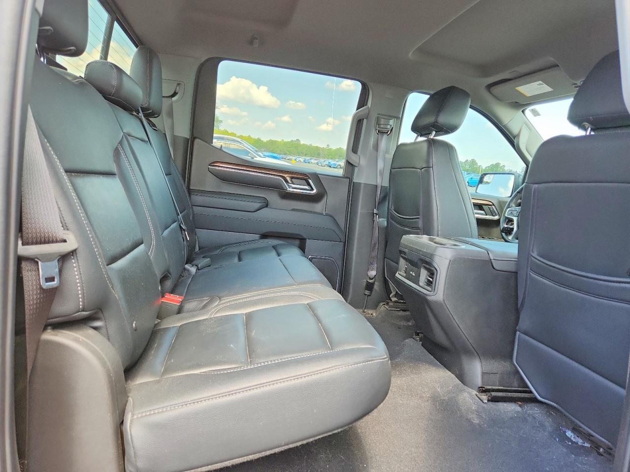 2023 CHEVROLET SILVERADO