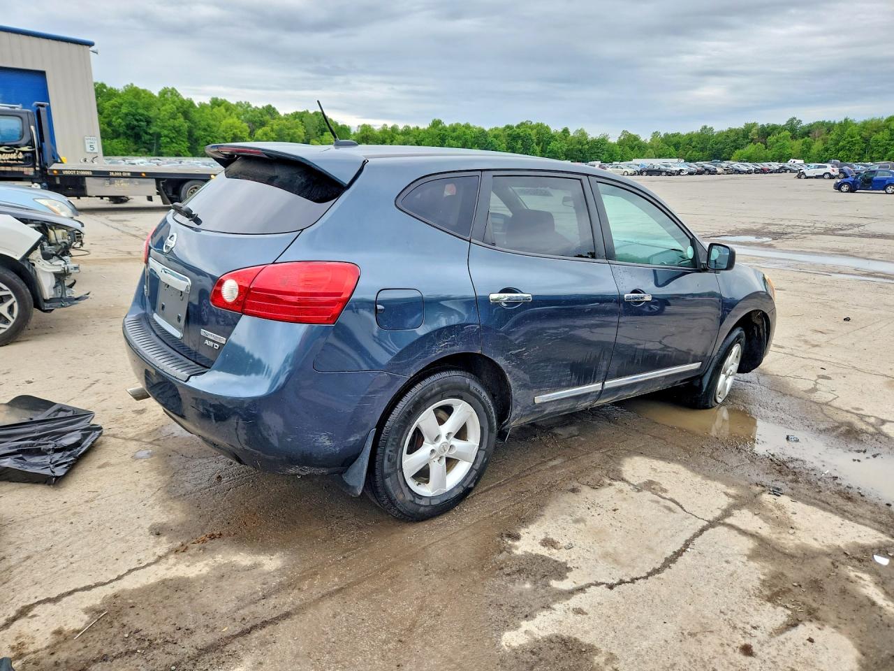 2012 NISSAN ROGUE